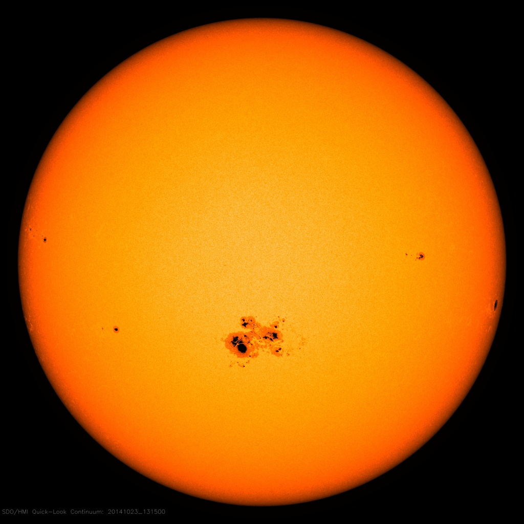 Photo de taches solaires prise par le Solar Dynamic Observatory